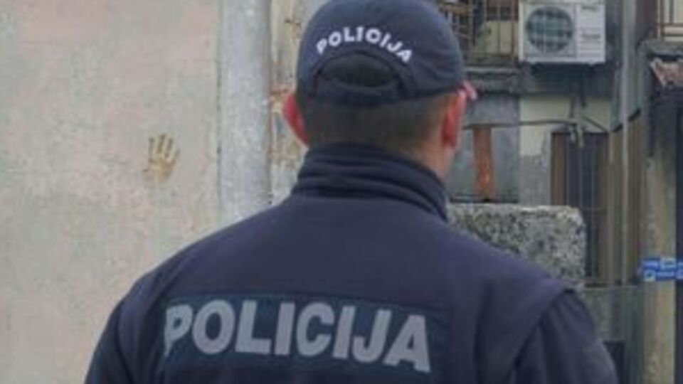 Karadağ'da Türklere saldırı hazırlığındaki kişiler gözaltında