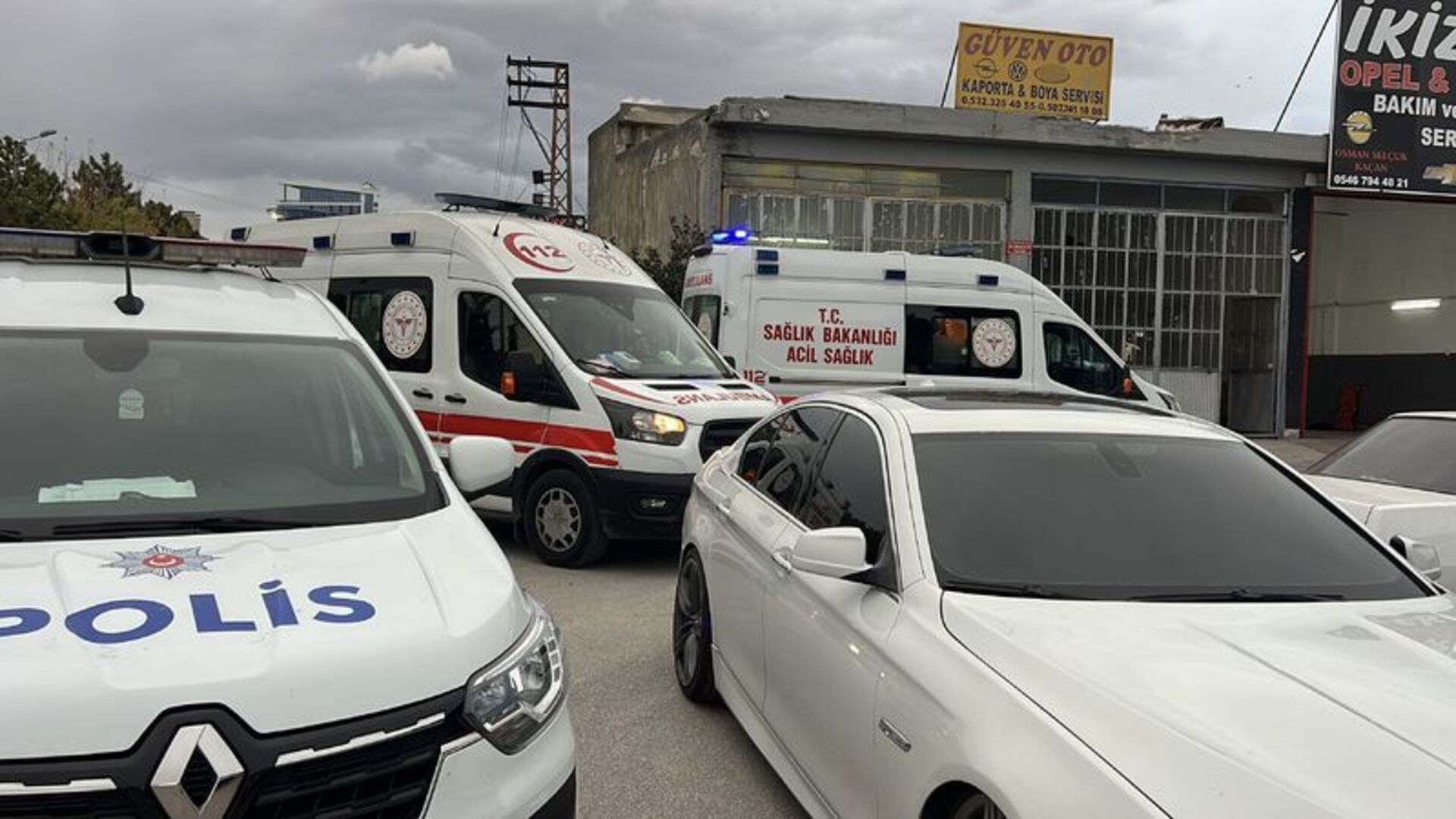 Korkunç Olay: İş Yerine Gelen Silahlı Saldırgan Rastgele Ateş Açtı, 12 Kişi Yaralandı!