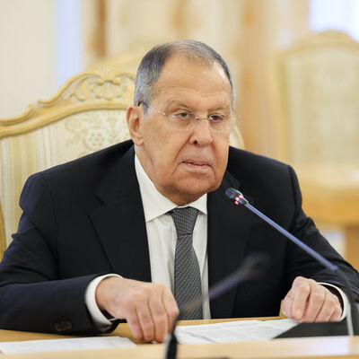 Lavrov: Savaşa hazırlandıklarını gizlemiyorlar