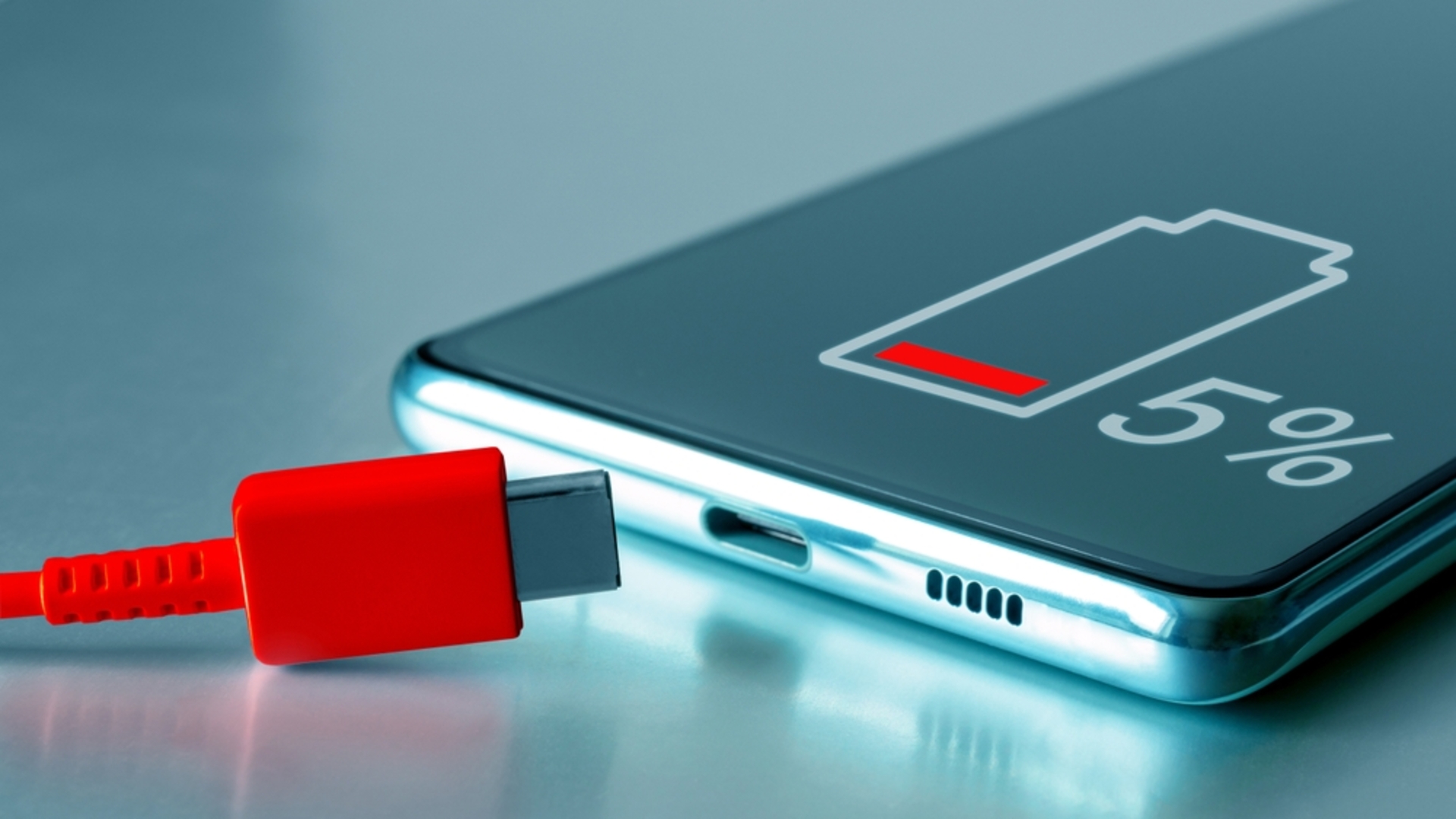 Kışın Telefon Piliniz Neden Aniden Bitiveriyor? İşte Şaşırtıcı Sebepleri ve Kurtarıcı Çözümleri!