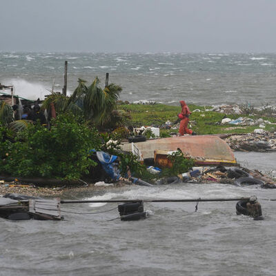 Melissa Kasırgası Jamaika'ya ulaştı