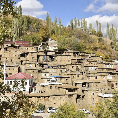 70 haneli köyde 300 yıllık tarih!