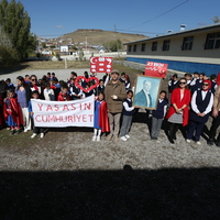Sınır köyünde yürekleri ısıtan Cumhuriyet coşkusu