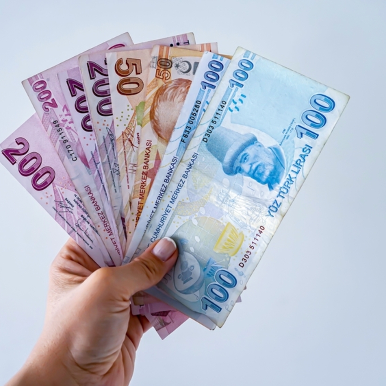 İBB burs başvuruları devam ediyor!