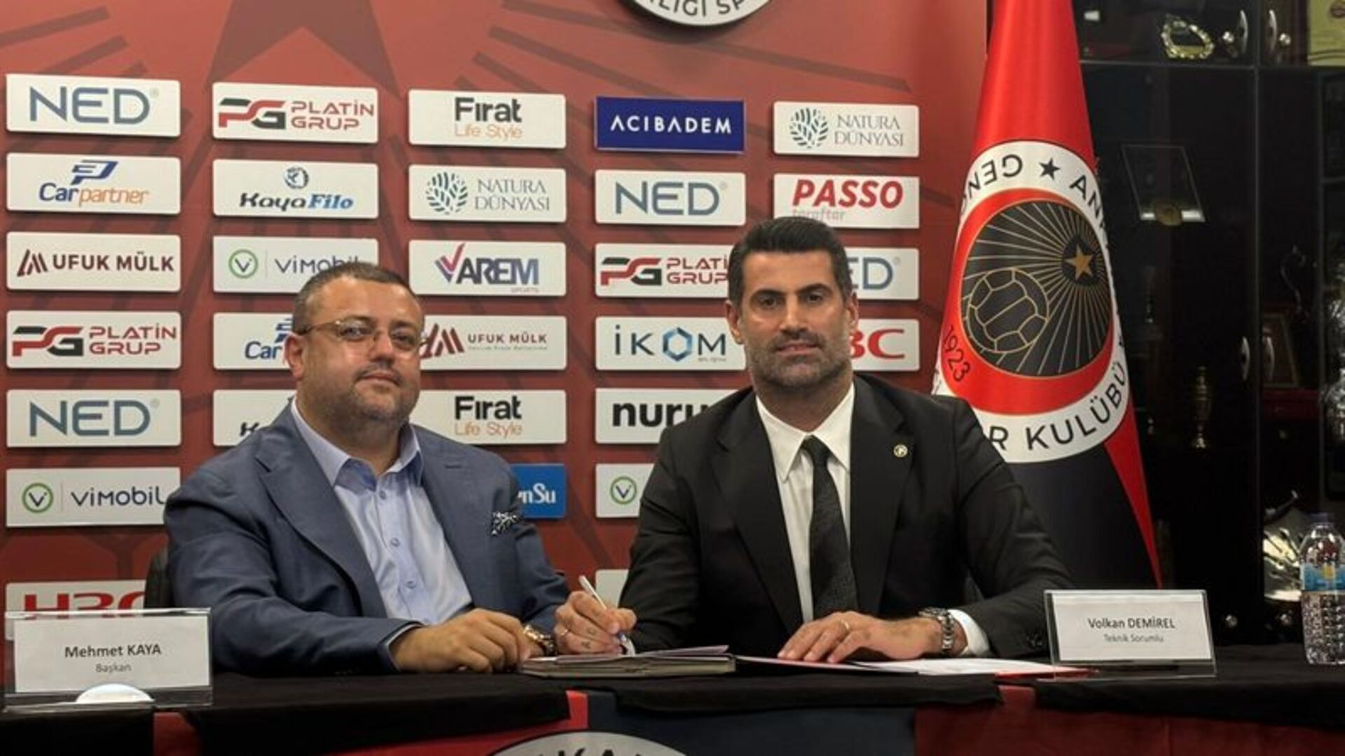 Volkan Demirel'den Gençlerbirliği İtirafı: 'Ruhunu İliklerime Kadar Hissettim!'