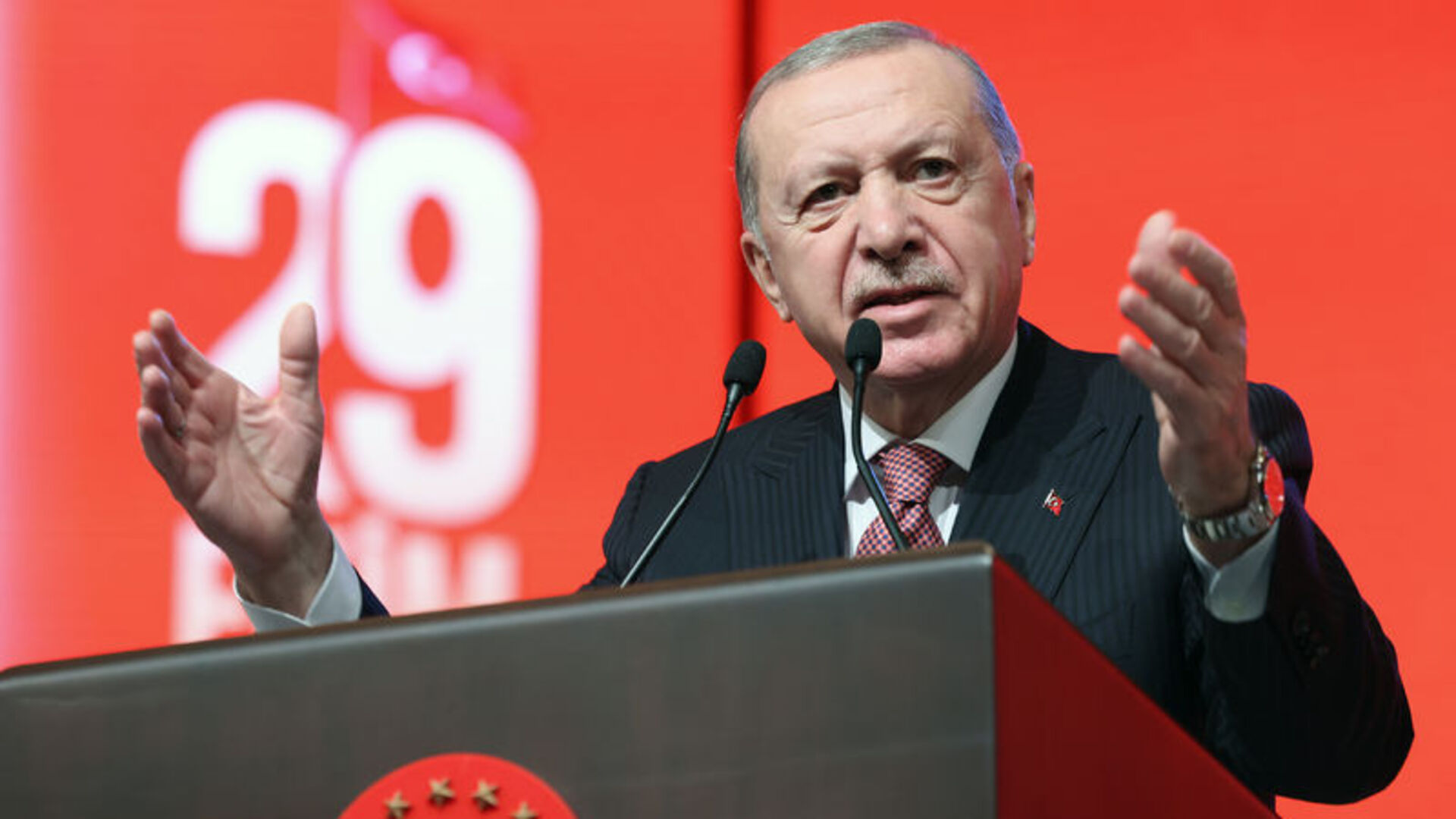 Cumhuriyet'in 102. Yılında Dünyadan Yağan Tebrikler! Erdoğan'dan Anlamlı Teşekkür