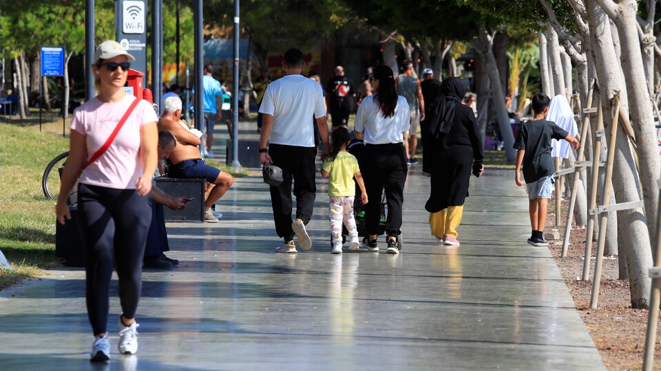 Yağış yok, sıcaklıklar mevsim normali üzerinde
