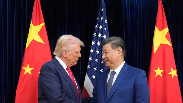 Trump ve Şi Güney Kore'de bir araya geldi