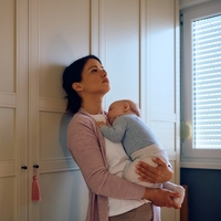 Doğum yapan 10 kişiden 7'si lohusa depresyonunda