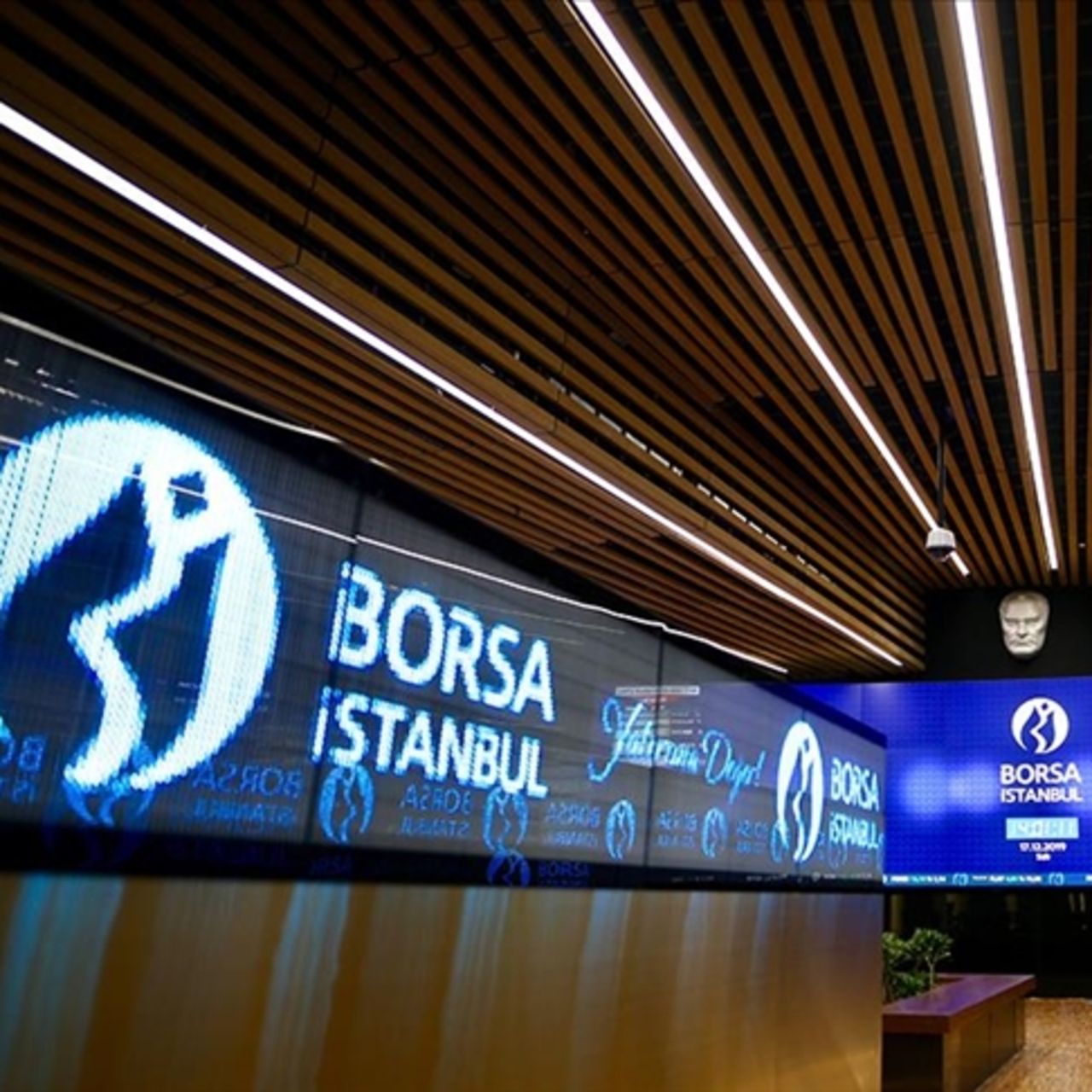 Bugün borsada hisse alım satımı yapılır mı?