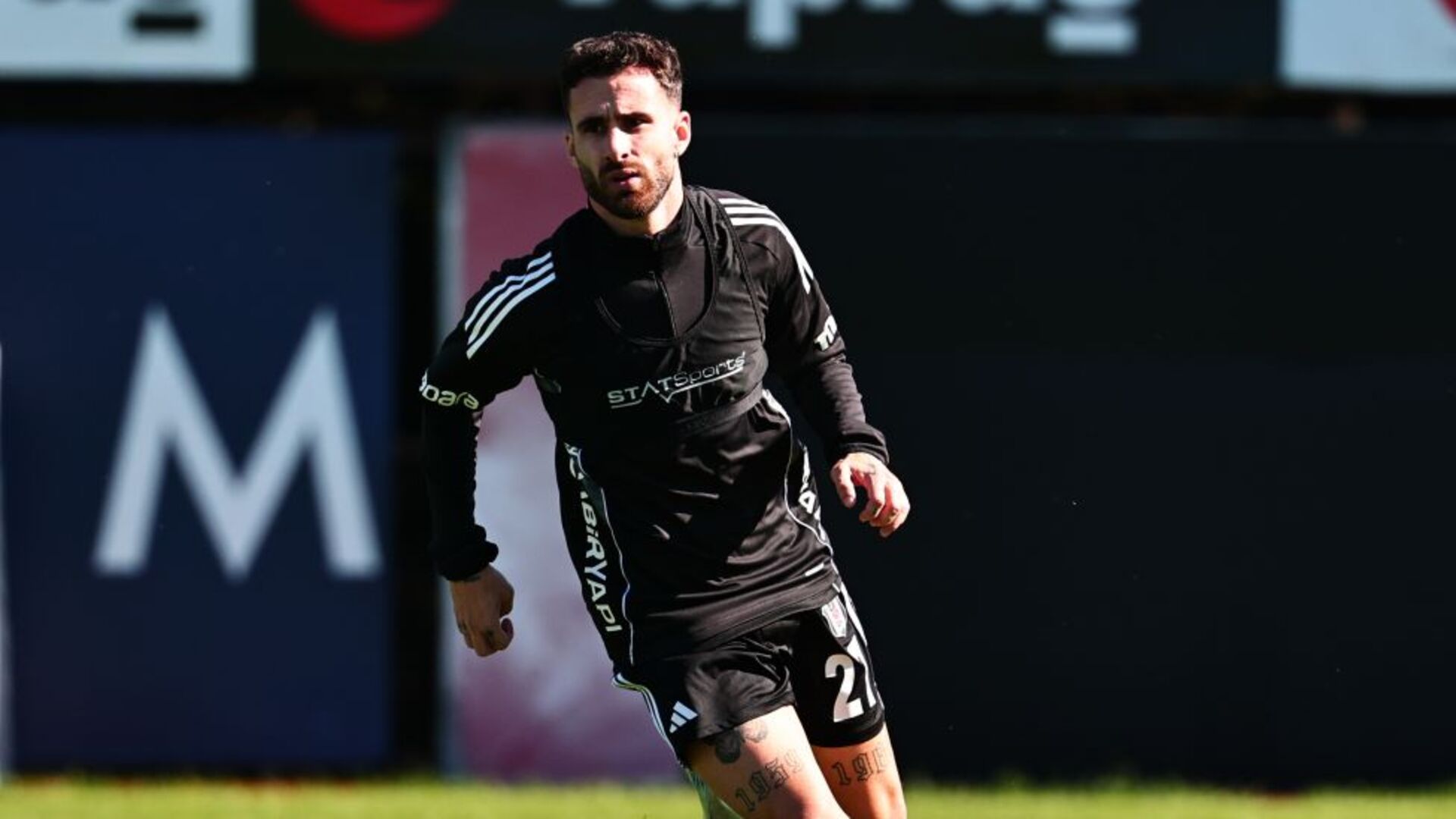 Beşiktaş'ta Bomba Haber! Rafa Silva Derbi Öncesi Takımla Antrenmanda
