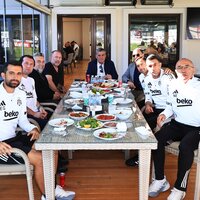 Başkan Adalı'dan derbi öncesi takıma moral