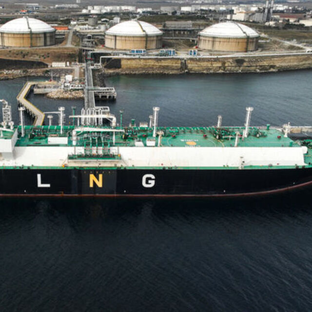 Avrupa'nın LNG terminali yatırımları yavaşlıyor