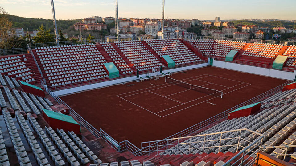 Tenis Eğitim Merkezi yeniden hizmete açıldı
