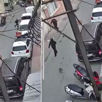 İkisi de 13 yaşında... Ortaokul öğrencileri... Boynundan bıçakladı!