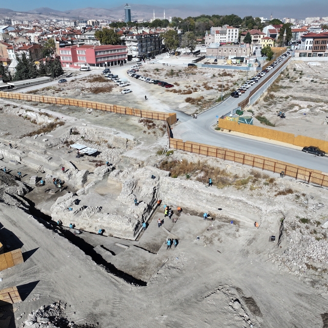 Temeli bulundu! Konya'nın 12 kapısından biri
