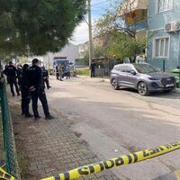 4 çocuk annesini vahşice öldürdü!