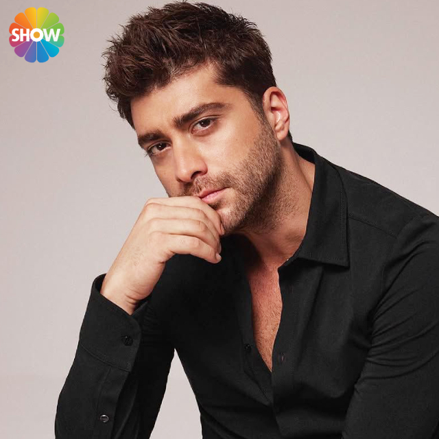 "Uçlarda gezen bir adamı oynamak kolay değil"