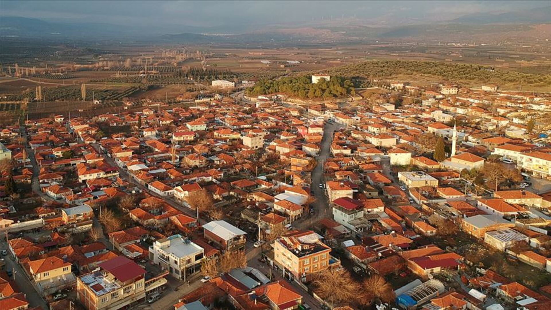 Manisa Hakkında Bilinmeyenler: Şehzadeler Şehrinin Coğrafi Konumu ve Komşuları