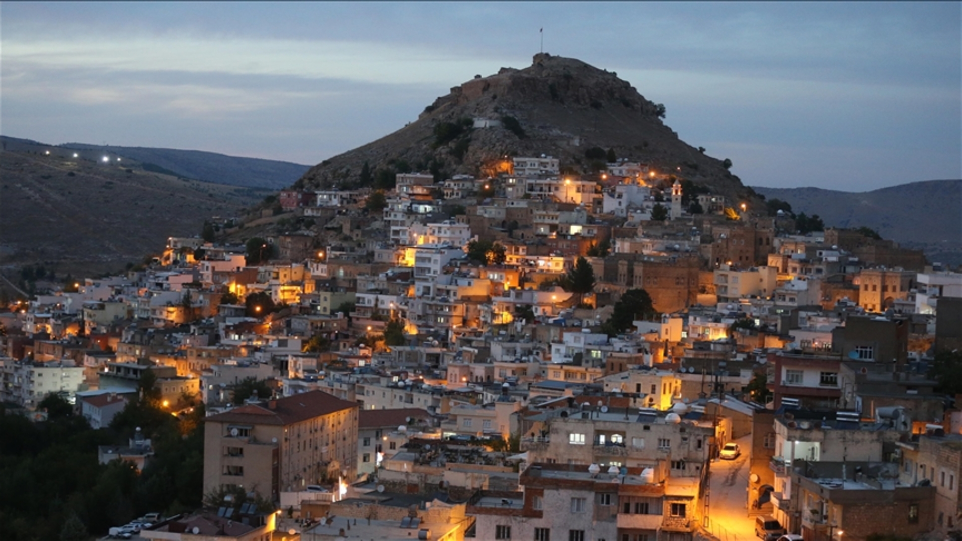 Mardin Nerede? Bu Kadim Şehrin Sırları ve Komşuları Keşfedin!