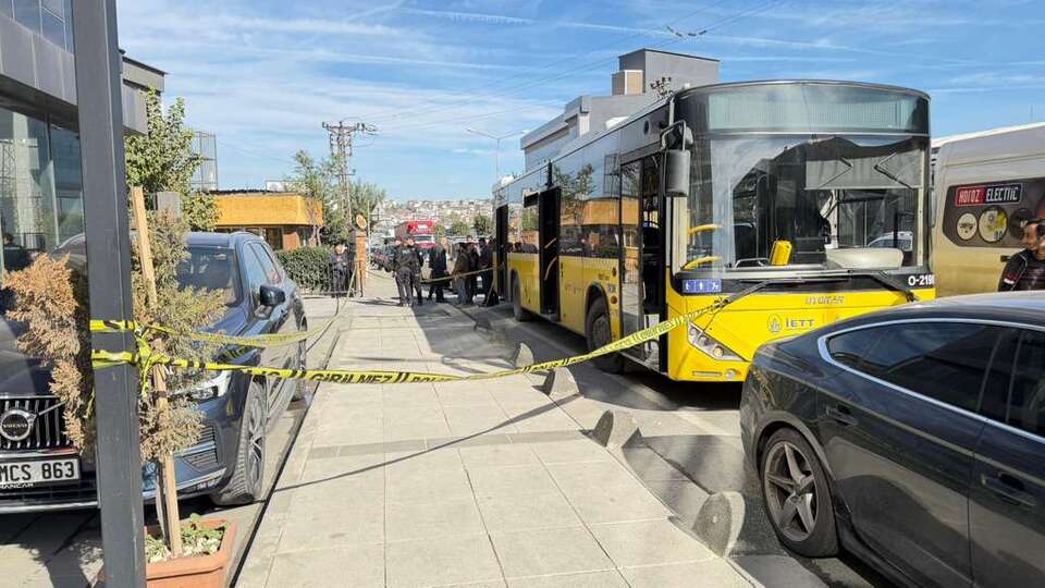 İETT otobüsünde bıçaklı saldırı! Can kaybı var!