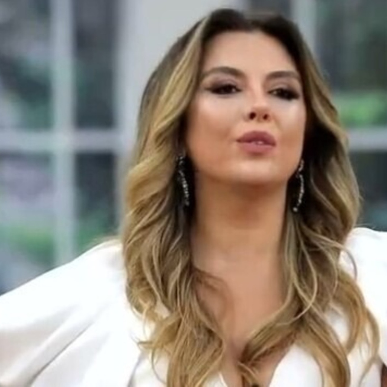 Gelinim Mutfakta kim elendi kim birinci oldu? 