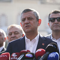 Özel, Erdal İnönüyü Anma Toplantısı'na katıldı