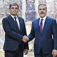 Bakan Fidan Karadağlı mevkidaşı ile görüştü