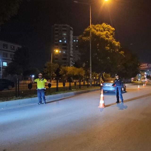 Adana'da dronlu asayiş uygulaması: Aranan 72 kişi yakalandı