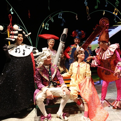 İBB Şehir Tiyatroları'nda bu ay 35 oyun var