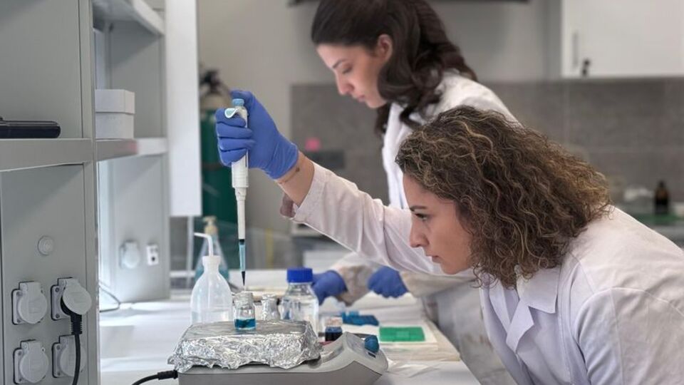 3 üniversitenin iş birliğiyle pediatrik epilepsiye yenilikçi ilaç sistemi