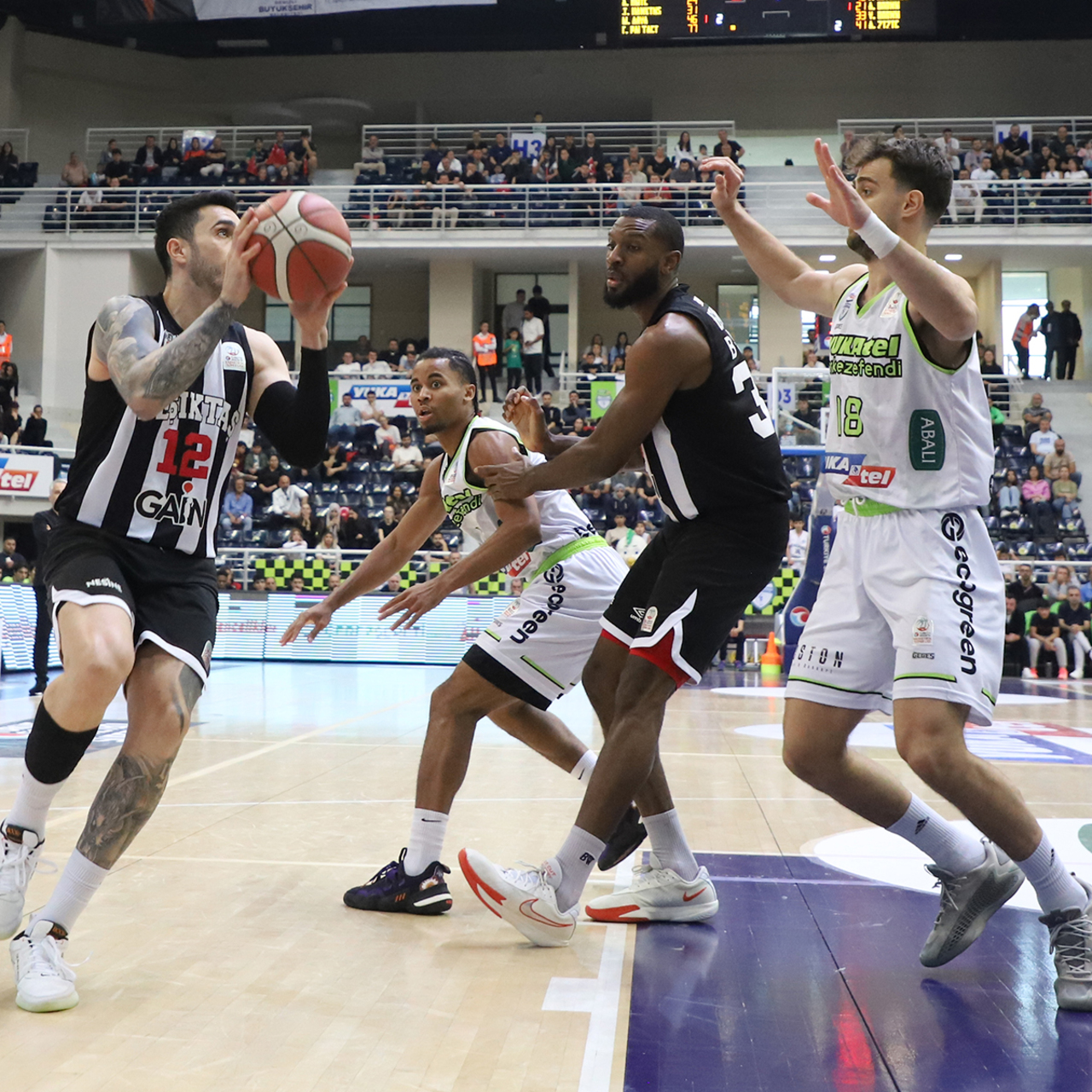 Beşiktaş deplasmanda kazandı!