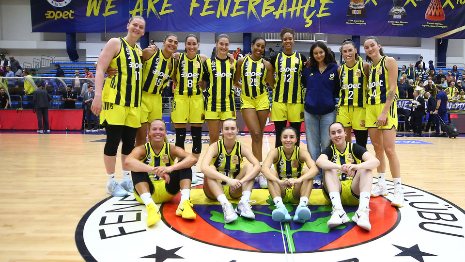 Fenerbahçe Opet deplasmanda farklı galip!