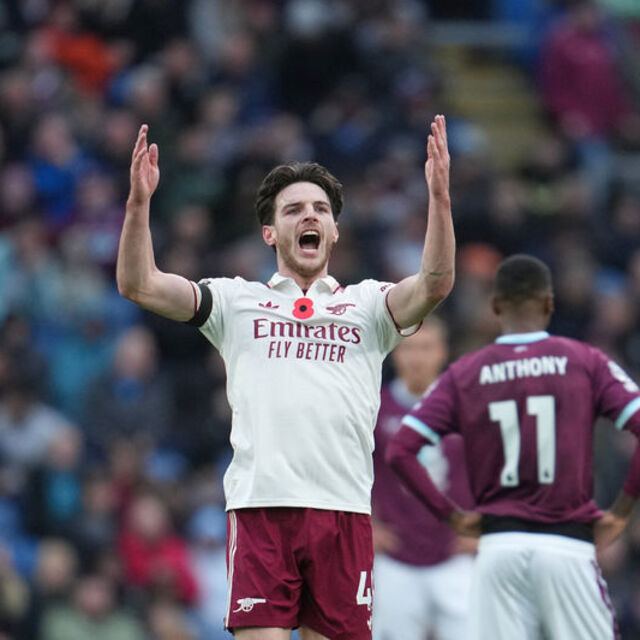 Arsenal 5'inci viteste!