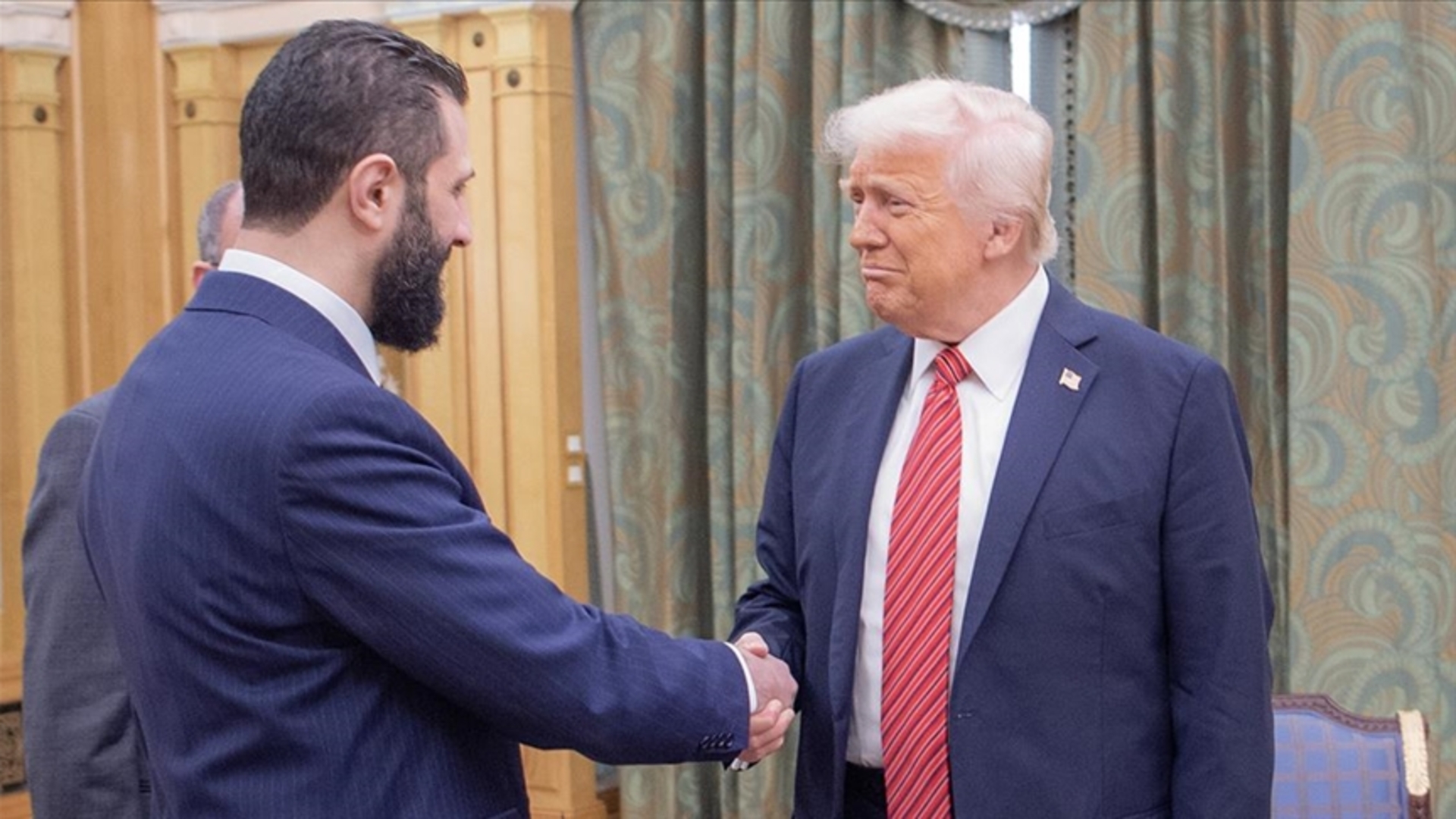 Beyaz Saray'da Tarihi Buluşma: Ahmed Sara ile ABD Heyeti Görüşecek!