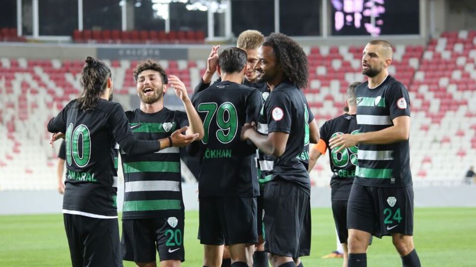 Serik Belediyespor, 5 maç sonra kazandı!