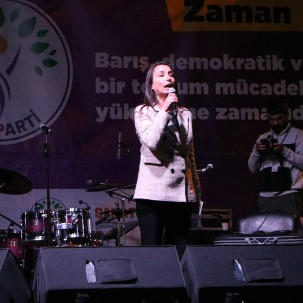 Serbest bırakın çağrısı
