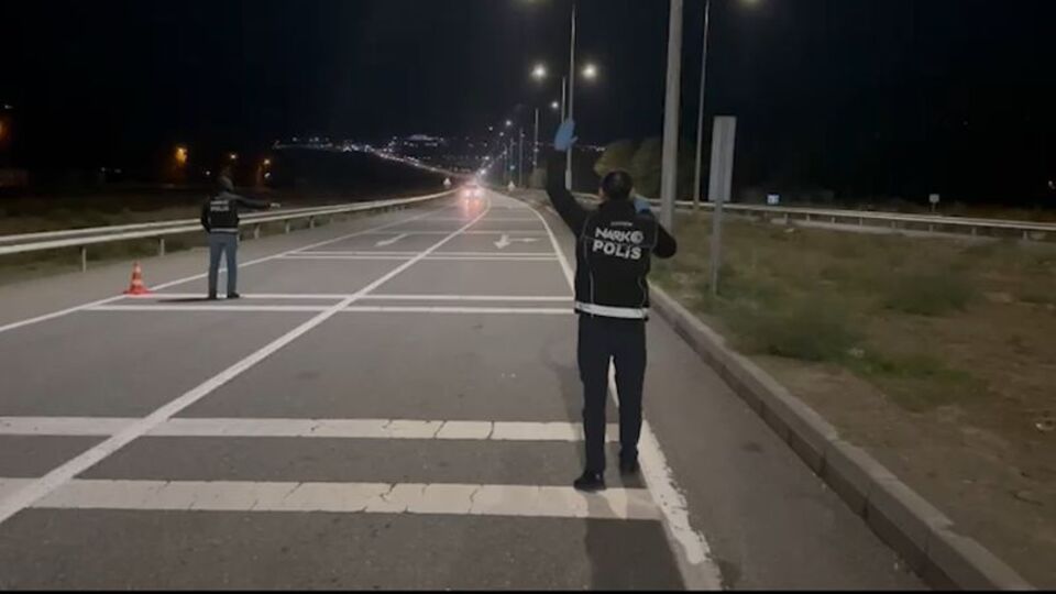 Gürbulak'tan geçemedi!