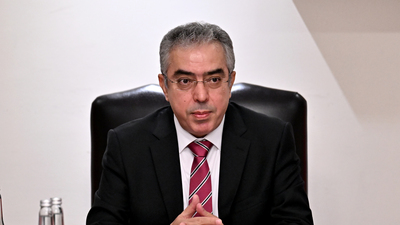 "Komisyon, demokrasiyi güçlendirme raporu hazırlamalı"