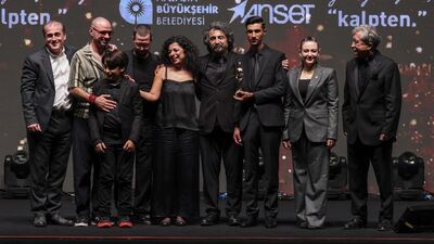 Tavşan İmparatorluğu'na 7 Altın Portakal