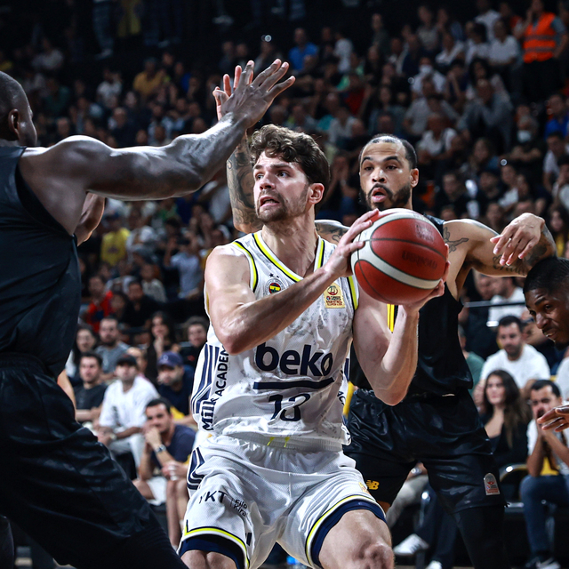 F.Bahçe Beko deplasmanda kazandı