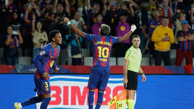 Barcelona evinde zorlanmadı!