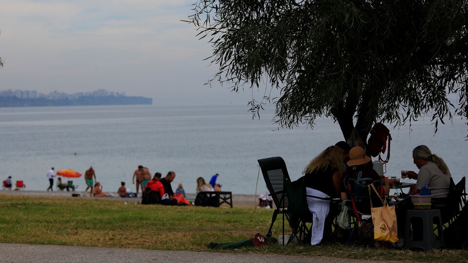 Yağış yok, sıcaklıklar mevsim normalinde