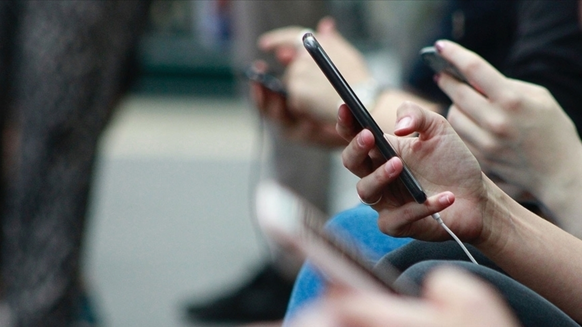 2026'da Yurtdışı Telefonlara Gelen Şok! IMEI Kayıt Ücretleri Tavan Yapacak