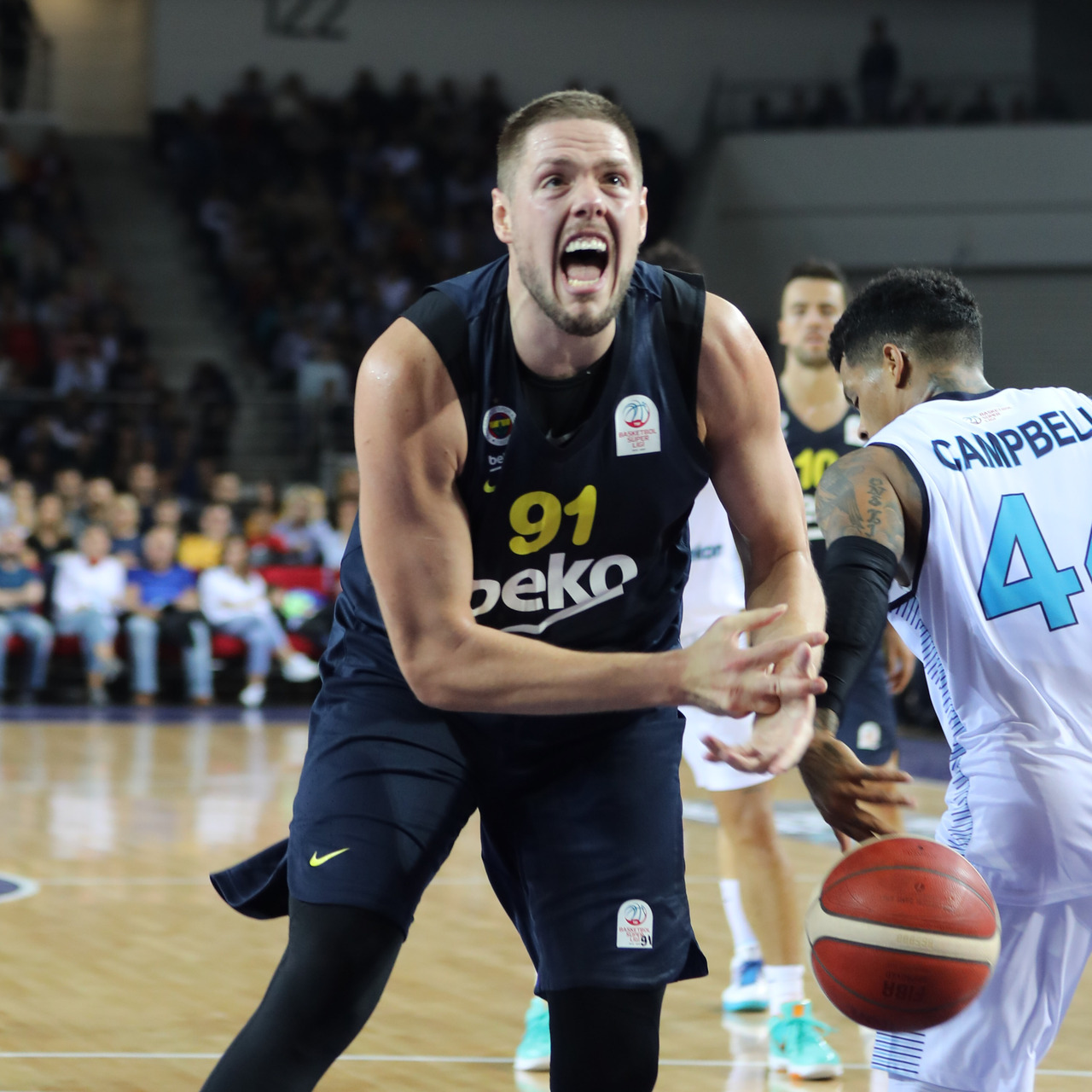 Eski basketbolcu Stimac gözaltına alındı