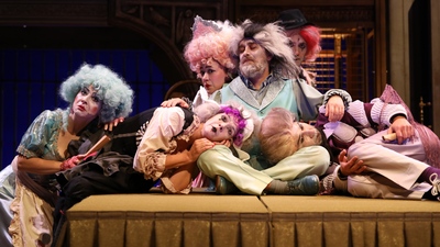 İBB Şehir Tiyatroları'nda 14 oyun var