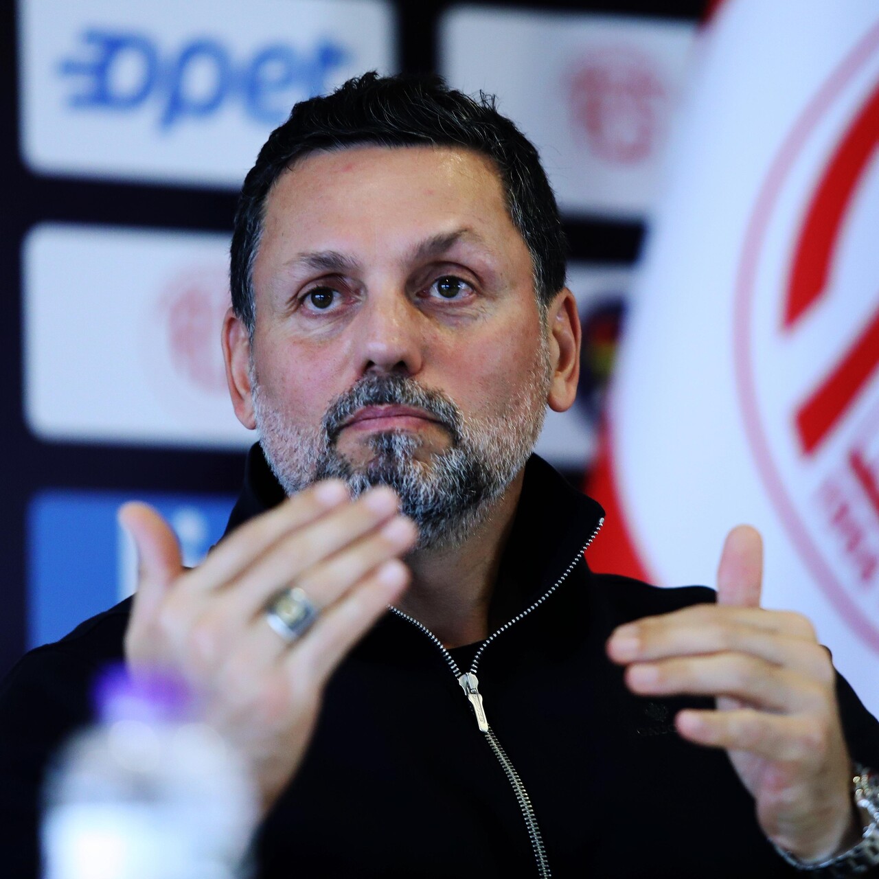 Olay açıklama: Bilgi sızdıran var!