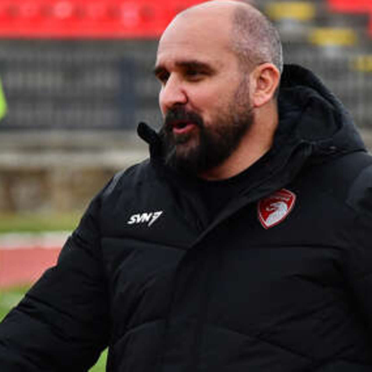 Sırbistan'da maçta kalp krizi geçiren teknik direktör kurtarılamadı