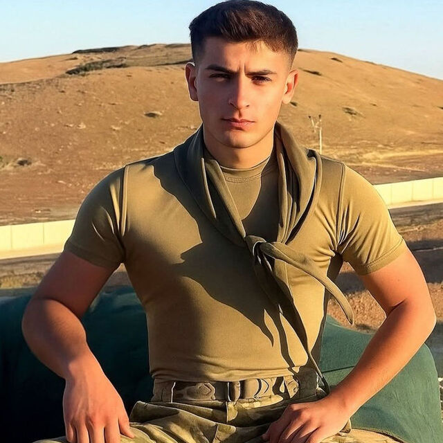 İzine gelen Mehmetçik yürekleri yaktı!