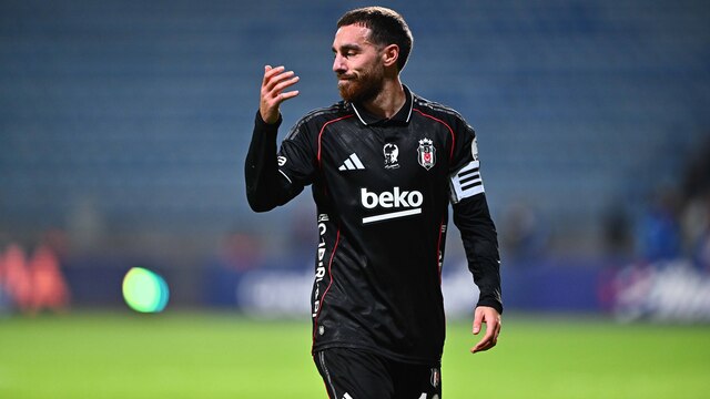 Orkun Kökçü özür diledi